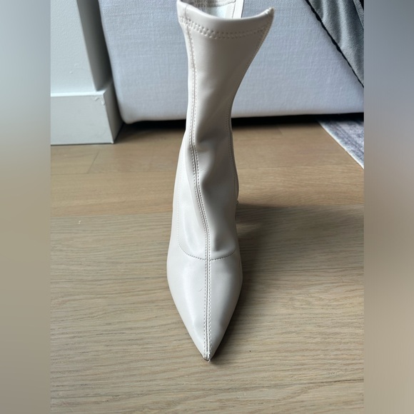 Steve Madden Women’s Valyant Ankle Boot, Size 9.5 - Picture 5 of 16